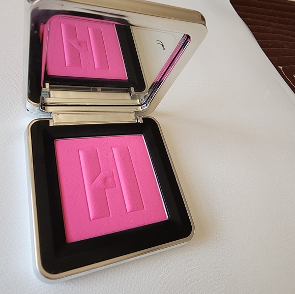 Haus Labs Blush in Dragon Fruit Daze - Picture 2 of 4